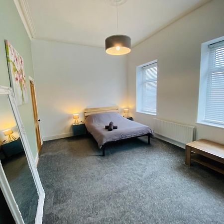 Spacious, Cosy 3 Bedroom House In Preston. 普雷斯顿 外观 照片